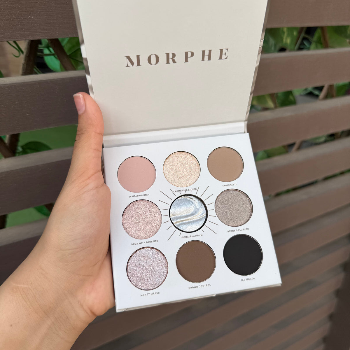 Morphe Rich & Foiled Artistry Palette- Going Platinum