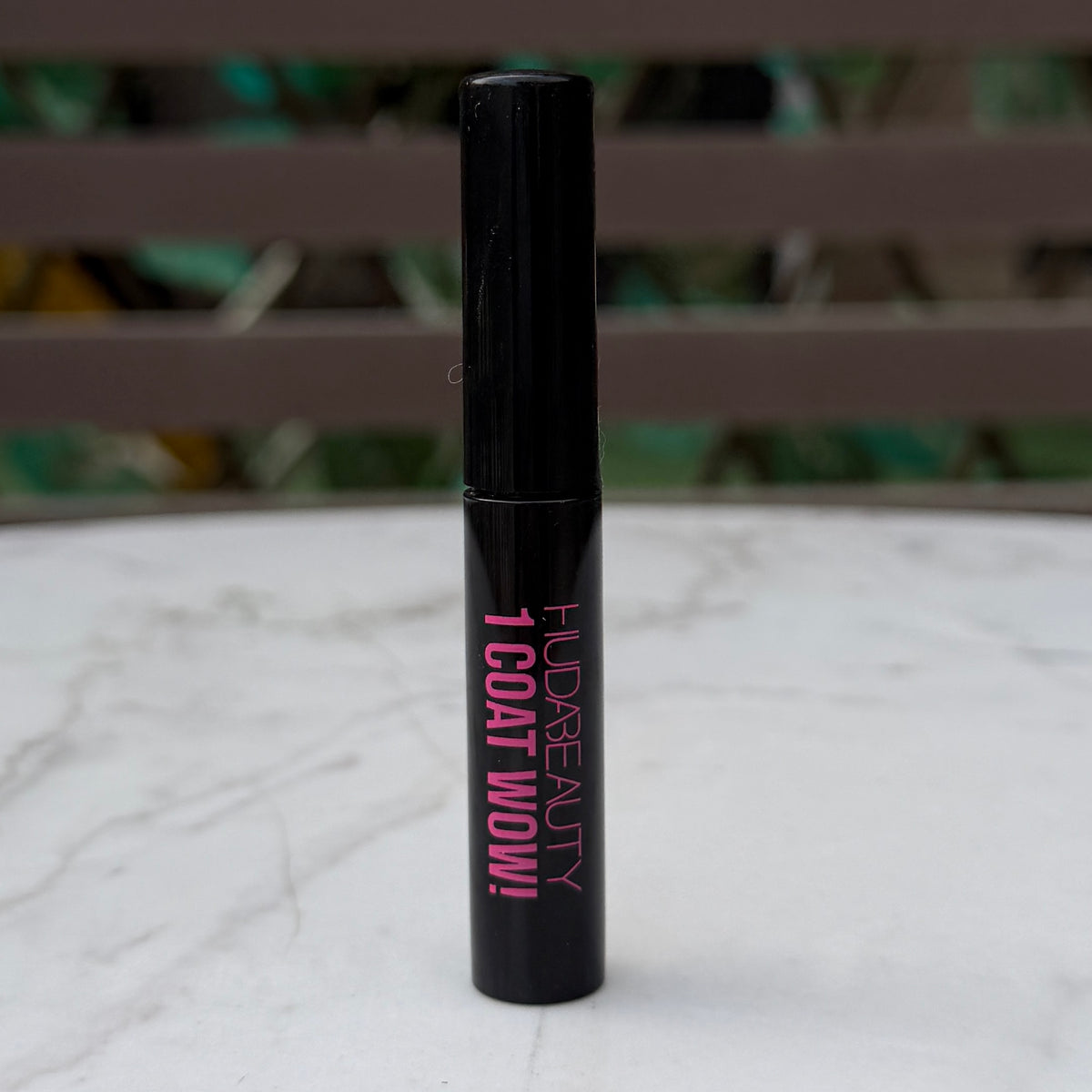 HUDA BEAUTY 1 Coat WOW! Extra Volumizing and Lifting Deluxe Size Mascara -2ml (without box)