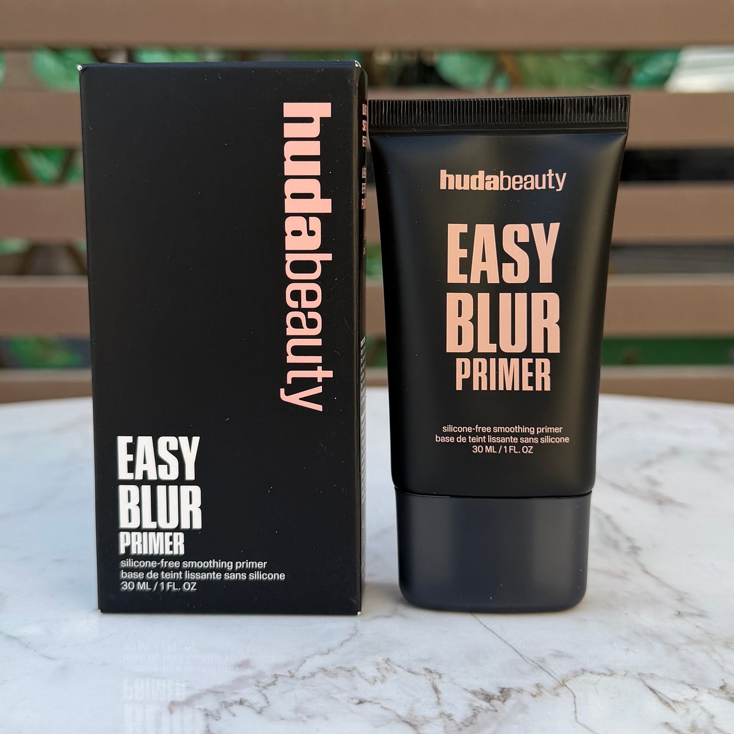 HUDA BEAUTY Easy Blur Silicone-Free Smoothing & Pore-Minimizing Primer