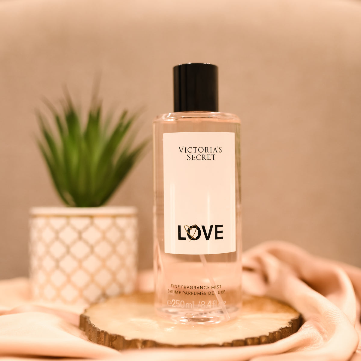 Victoria's Secret Fine Fragrance Love Body Mist – Fitbea by Daniyah