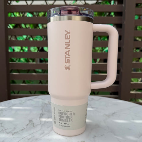 STANLEY THE QUENCHER PROTOUR FLIP STRAW TUMBLER | 30 OZ - Rose Quartz