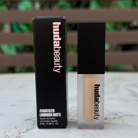 Huda Beauty Mini FauxFilter Matte Buildable Coverage Waterproof Concealer