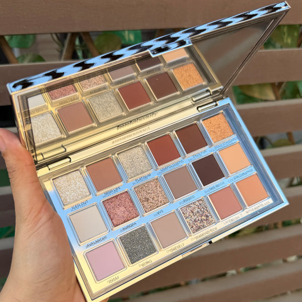 Huda Beauty Icy Nude Eyeshadow Palette