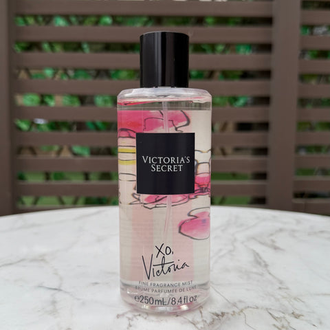 Victoria’s Secret XO Victoria Fine Fragrance Mist