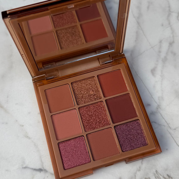 HUDA BEAUTY Nude Obsessions Eyeshadow Palette - Medium