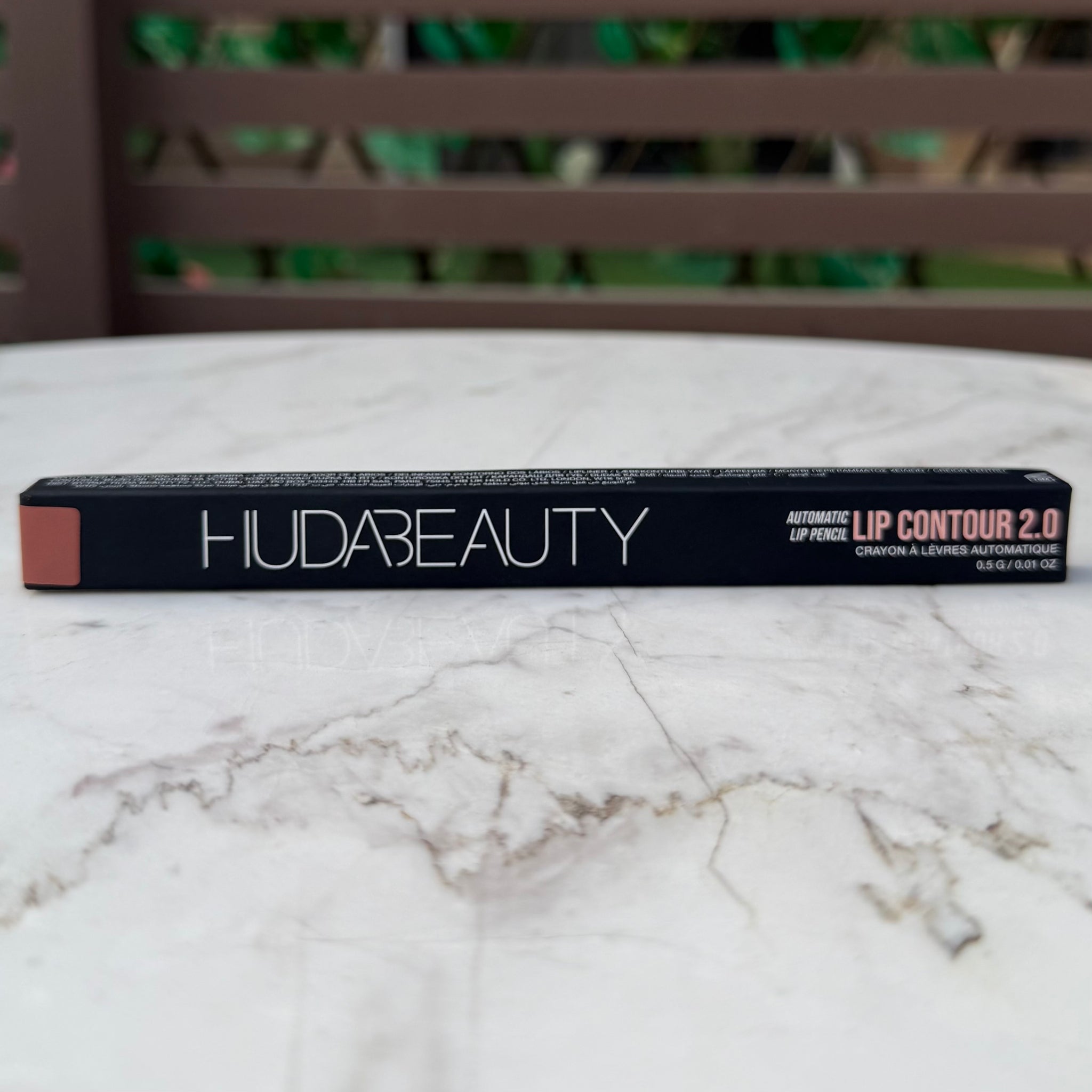 HUDA BEAUTY Lip Contour 2.0 Automatic Matte Lip Pencil - Warm Brown
