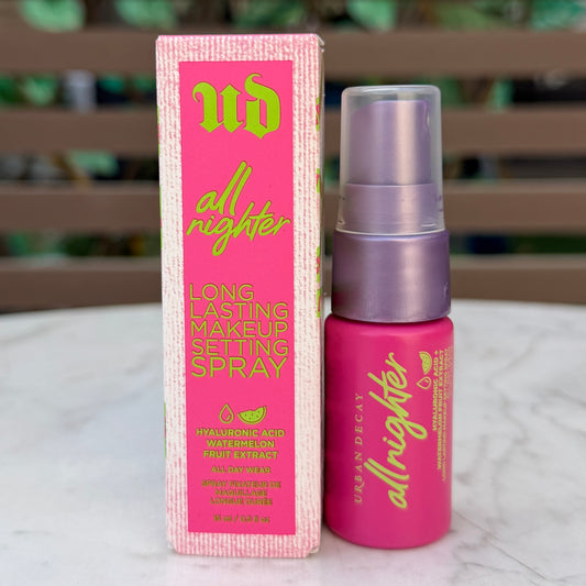 Urban Decay All Nighter Hyaluronic Acid Waterproof Dewy Setting Spray -15ml