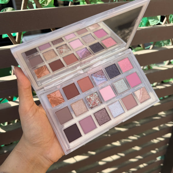 Huda Beauty Rose Quartz Eyeshadow Palette
