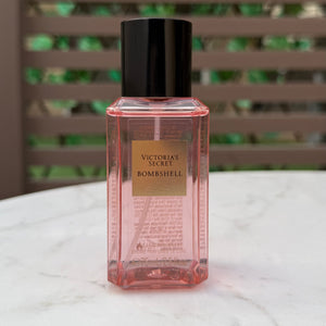 Victoria’s Secret Bombshell Mini Fine Fragrance Mist -75ml