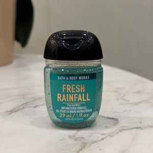 Bath & Body Works Fresh Rainfall Sanitiser