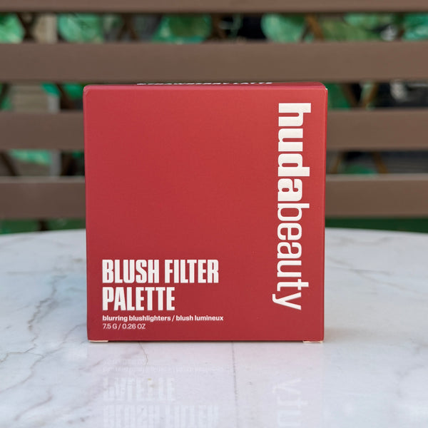 HUDA BEAUTY Blush Filter Blurring Blushlighters Palette