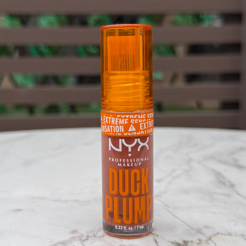 NYX DUCK PLUMP HIGH PIGMENT PLUMPING LIP GLOSS - Brown Of Applause