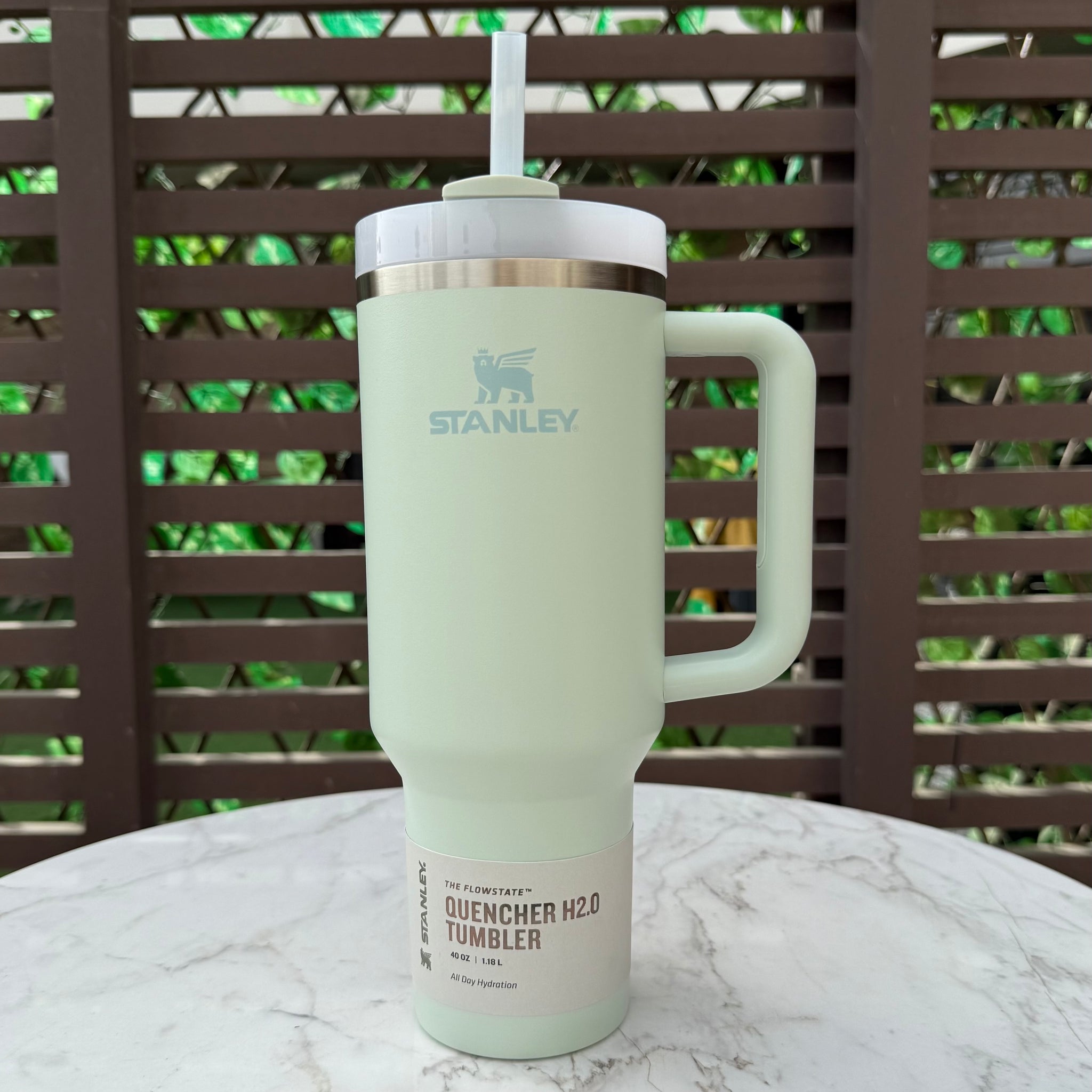 STANLEY The Quencher H2.0 Flowstate™ Tumbler | 40 OZ - Mist