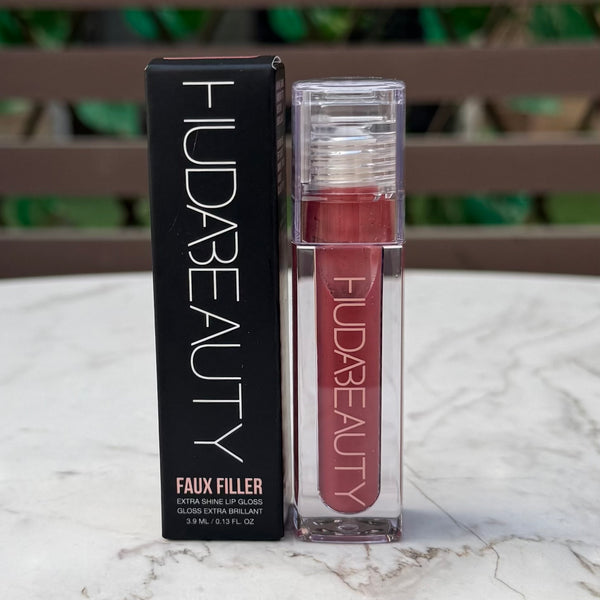 HUDA BEAUTY Faux Filler Shiny Non-Sticky Lip Gloss - Foxy